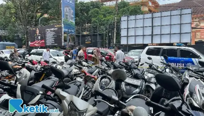 Pascademo UU TNI, LBH Kawal Pengambilan Motor Pendemo di Polresta Malang Kota