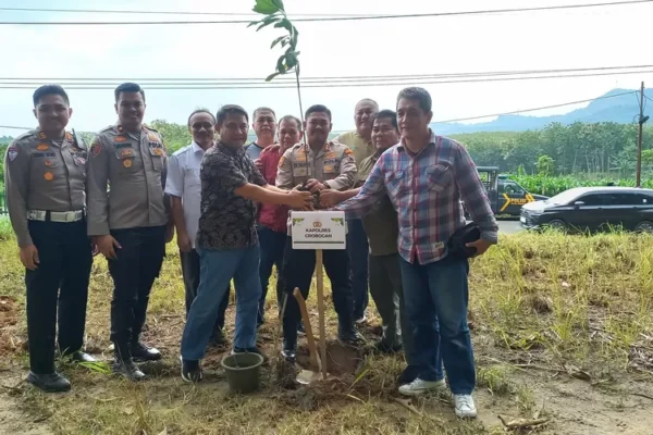 Perhutani bersama kapolres grobogan intensifkan keamanan kawasan hutan