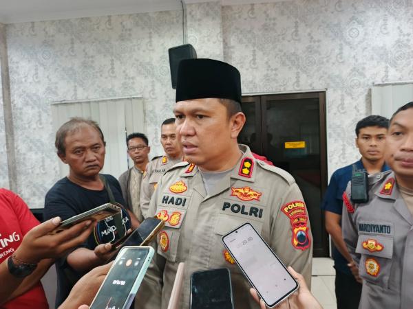 Polda jateng gerebek produksi minyak goreng palsu di karanganyar, ribuan