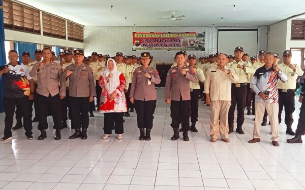 Polda Jateng Selesaikan Pelatihan Satpam Gada Pratama Di Kota Tegal