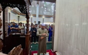 Polda kalteng gelar salat ghaib untuk 3 anggota polri yang