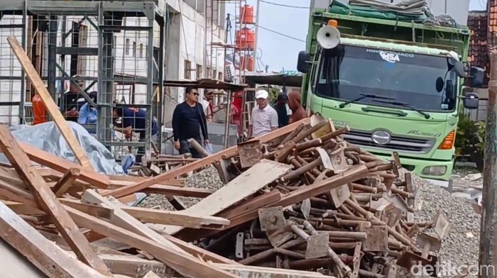 Polisi dalami kasus lift crane maut di blora, pemasok akan