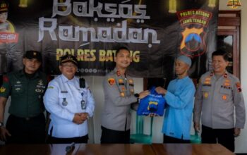 Polres batang gelar baksos ramadan 1446 h di polsek tersono