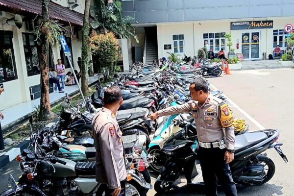 Polresta malang kota kandangkan 130 unit motor yang digunakan balap