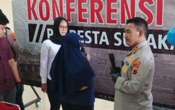 Polresta surakarta amankan wanita pelaku penggelapan 60 unit handphone