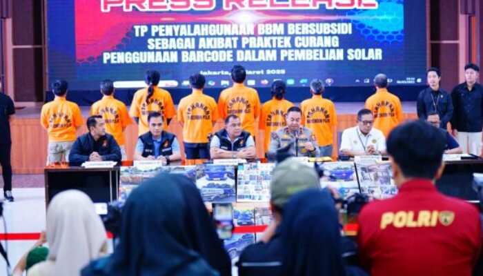 Polri Gerebek Penyalahgunaan BBM Bersubsidi di Jawa Timur dan Jawa Barat, Ribuan Liter Solar Diamankan