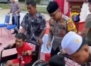 Polri peduli, kapolres kobar salurkan bantuan kursi roda dari kapolda