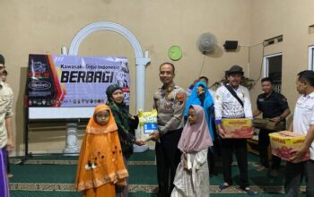 Ramadan berkah, satlantas polres banjarnegara santuni anak yatim dan gelar