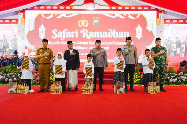 Safari ramadan di jateng, kapolri bangun kedekatan dengan ulama