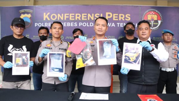 Satresnarkoba polres brebes ungkap jaringan narkoba, sita 203,6 gram sabu