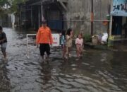 Sebagian kota semarang terendam banjir setelah hujan deras berhari hari