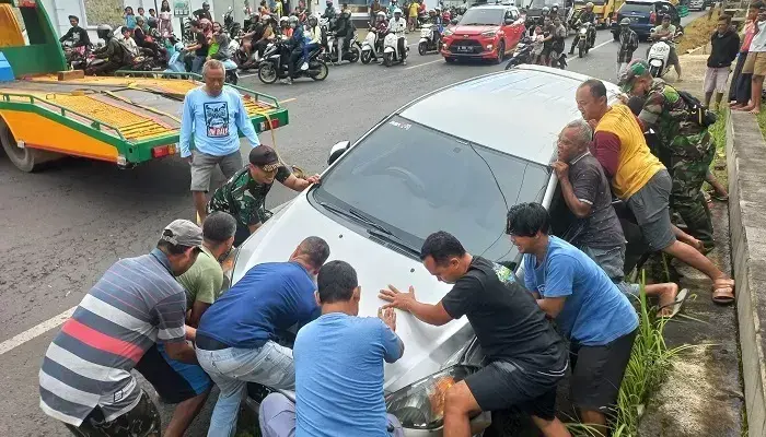 Tabrakan Beruntun di Jalur Jepara-Kudus, Tiga Mobil Terlibat