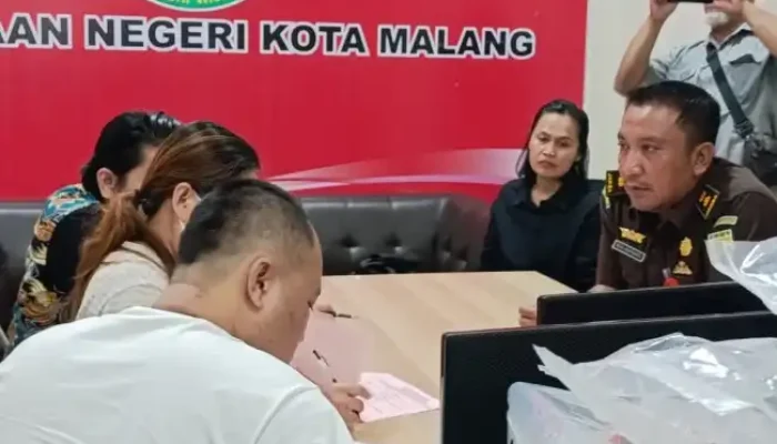 Kejari Kota Malang Terima Pelimpahan Tersangka Perdagangan Orang dengan Pasal Berlapis