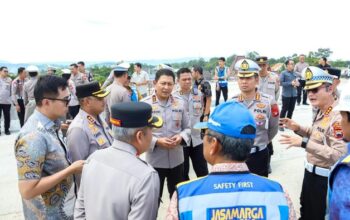 Tinjau tol fungsional solo jogja, kapolda jateng pastikan arus mudik aman